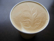 Latte with leaf design